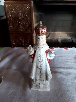 STAROŽITNÁ PORCELÁNOVÁ SOŠKA PRAŽSKÉHO JEZULÁTKA