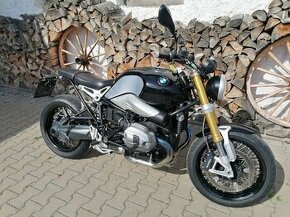 BMW R nineT