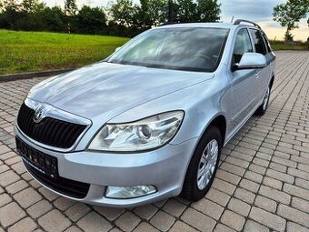 ŠKODA OCTAVIA II. 1.9TDI 4x4 servisní knížka pěkný stav.