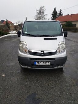 Opel Vivaro 2.0i LPG 84kw r.v 08 ,9míst