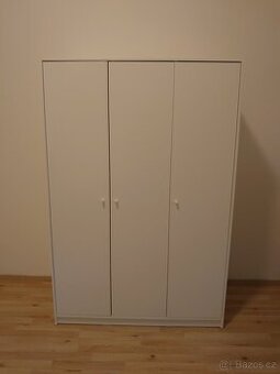 IKEA skříň Kleppstad
