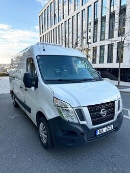 Nissan NV400 2.3D L2H2 + chladič