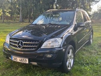 ML 320, 11/2005, 267 000 km, na ND
