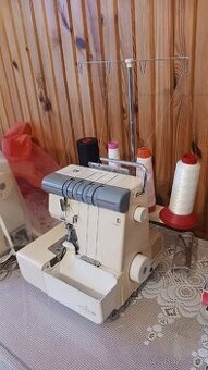 Privileg 324 overlock electronic
