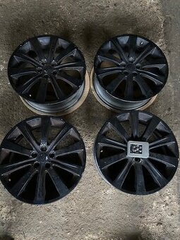 ALU kola 5x100 R17 SUBARU