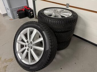 VW Polo – prodám originální alu disky + zimní pneu