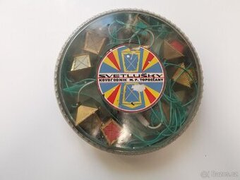 Staré retro vánoční osvětlení, ozdoby lucerničky