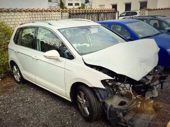 Vw Golf Sportsvan VII higline 1,4Tsi 92kw rv 2015