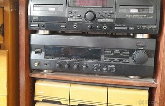 Zesilovač Yamaha 2x50W /4 ohmy,vstupy MN přen+ 6  dalších