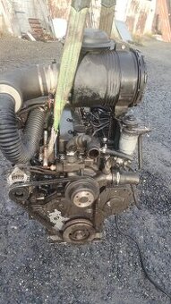 Motor Cummins B 3.3