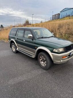 Mitsubishi Pajero Sport