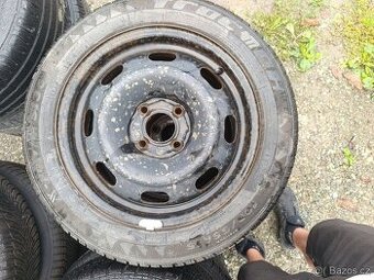 15" zimni Citroen Peugeot 185/55 R15