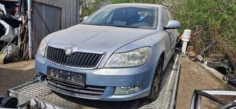 Octavia 2 face lift 1.4 tsi blede modra dily z vozu