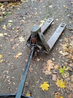 Paletovy vozik paletak