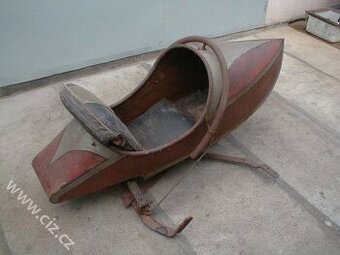 lod sidecaru Tuma malý "pantoflicek"