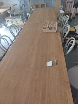 Elegantní jídelní stůl 400x90