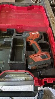 Utahovák rázový AKU Hilti SID 4-A22 + baterie - 1