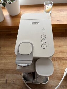 Nespresso DeLonghi Latissima