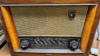 Stará rádia Tesla Rondo a Polpular