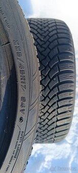 Falken EuroWinter 225/45R17 94V