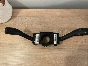 Podvolantové páčky