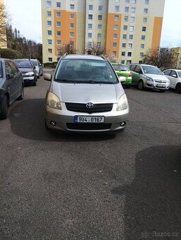 vyměním Toyota Corolla verso