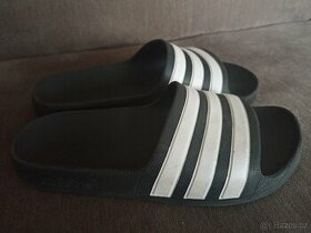 Pantofle Adidas 36