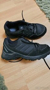 Adidas Terrex outdoorové / turistické boty vel. 32
