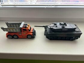 Hračky tank a nákladní auto
