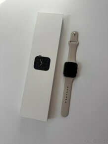 Apple watch SE 40 GPS  2 generace Starlight