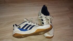 Dětská ,chlapecká obuv Adidas velikost 36