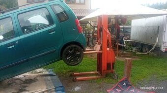 Vysokozdvižný vozík 380 V11000