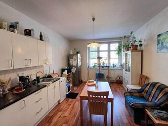 byt 2+1, 80 m2, Pod pramenem, Praha Nusle