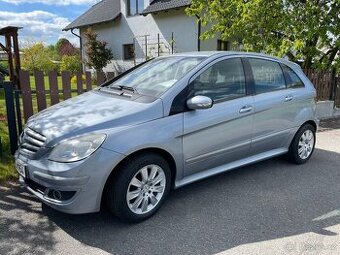 Mercedes-Benz, třída B 170, r.v. 2005, benzín, manuál, 85kW
