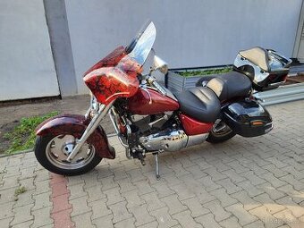 Suzuki VL1500 LC