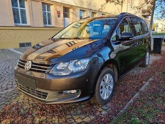 VW Sharan 2.0TDI DSG 135KW/7MÍST/ACC/NEZ.TOPE/KEYLESS/1.MAJ