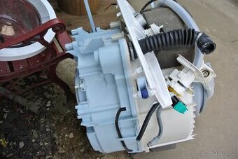 Prodám díly na bouknecht pračku odešla mi elektronika ,