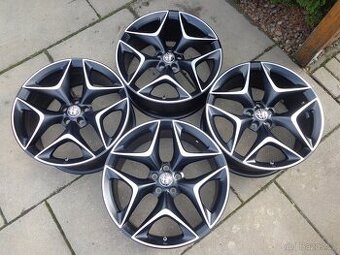 5x110 20" orig.nove demo Alfa Romeo Stelvio alukola s TPMS