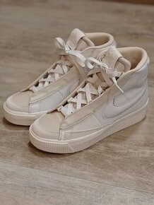 NIKE BLAZER MID VICTORY vel.36,5