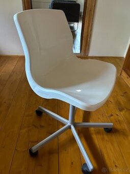 Židle IKEA Snille