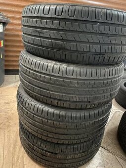 Pneu 225/45 R18
