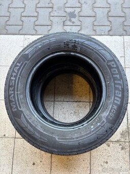 Pneu Marshal 225/65 r16C