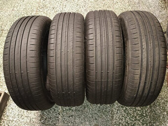 Nové Goodyear Efficientgrip Performance 205/60R1692 H Letní