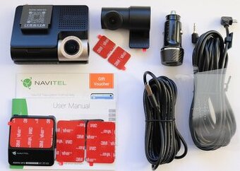 Autokamera Navitel RS990 GPS, zánovní, použitá pro recenzi