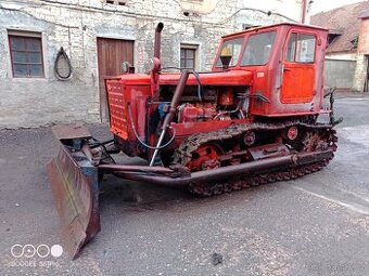 Buldozer pásový traktor Atz - 1
