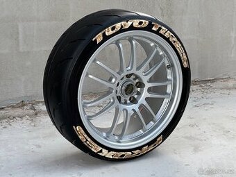 Kola Volk Rays RE30 forged R18 5x114.3 8,5J ET30