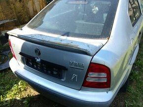 Škoda Octavia 1 díly.