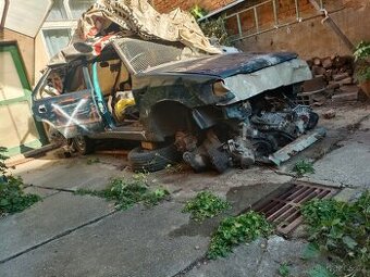 Zamluveno Felicia na Autokros