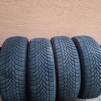 Zimní pneu Bridgestone 195/65 R15