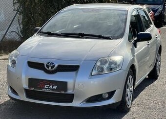Toyota Auris 1.3VVTi KLIMA KOUPENO V ČR manuál 74 kw